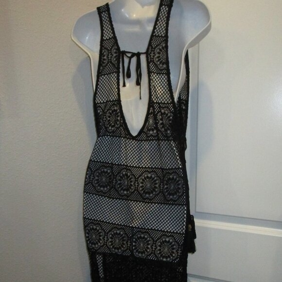 EVERYTHING BUT WATER BLACK MESH MAXI COVERUP SMALL - Picture 5 of 7